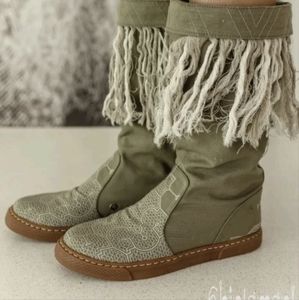 Vegan moccasin boots